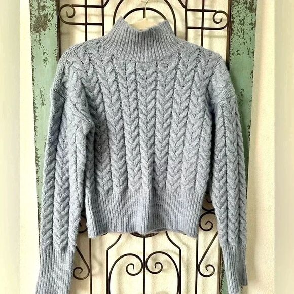 Winter turtleneck sweater periwinkle beautiful soft knit. Kendal & Kylie… - Picture 7 of 7